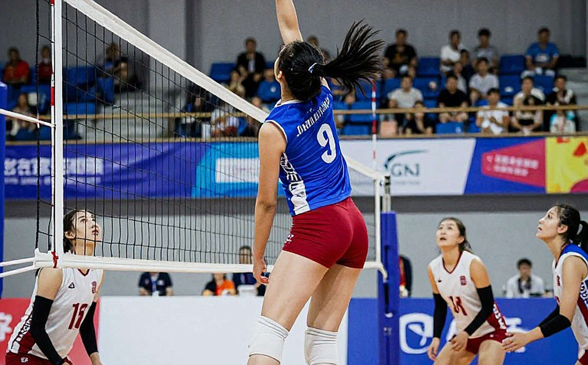 Sasipaporn, 115 điểm và một trận không điểm: Người ta thắp đèn để nhìn góc khuất