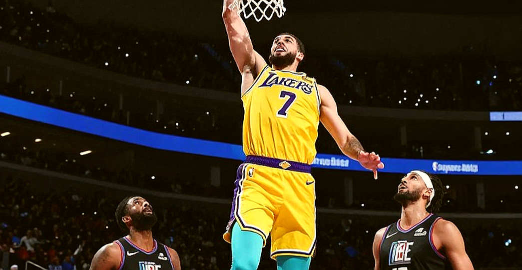 Dubai 79-75 Efes và Maccabi 92-87 Aris: Tiền mùa giải châu Âu và bản đồ quyền lực đang dịch chuyển