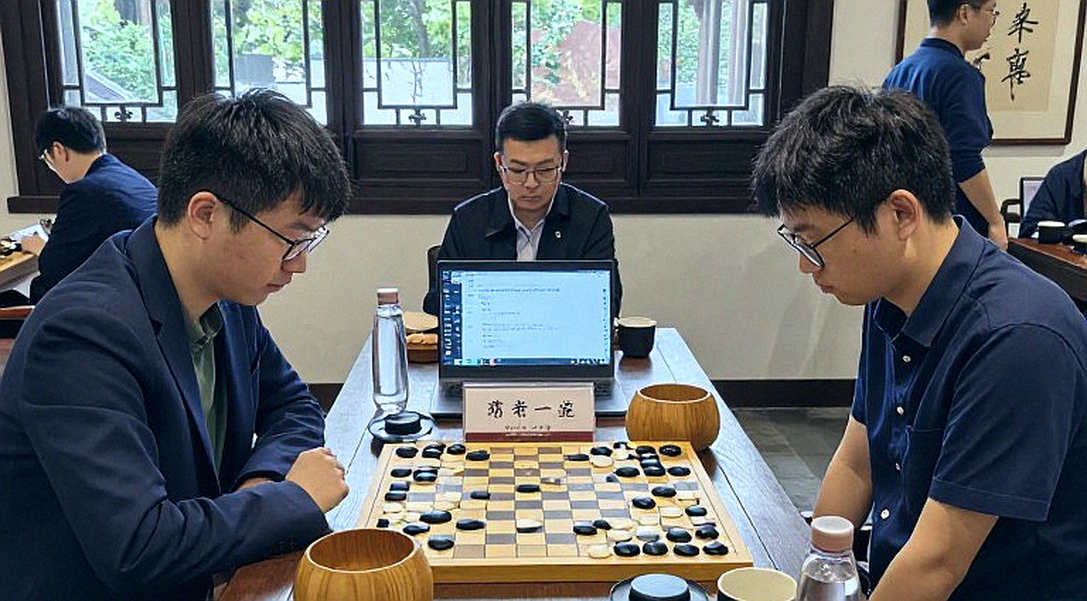 Phân tích kỹ thuật cờ vua không thể thực hiện do thiếu thông tin Phân tích kỹ thuật cờ vua không thể thực hiện do thiếu thông tin