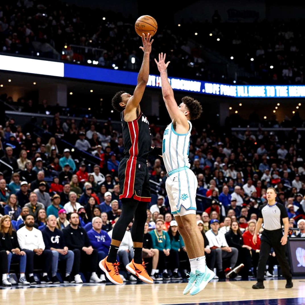 Djordjevic Satisfied With Control, but the Second Quarter Exposed an Offensive-Rebounding Leak