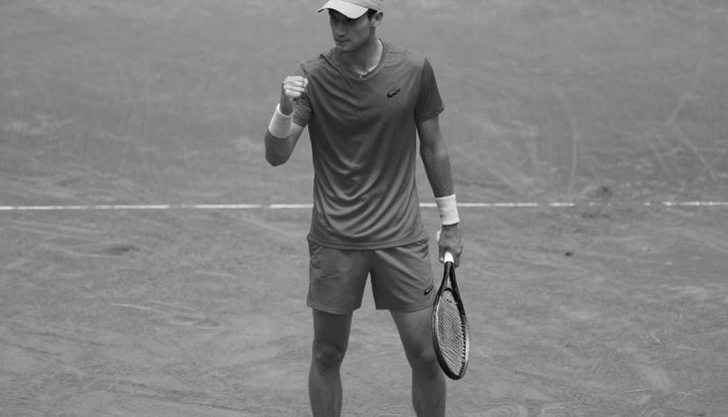 Phân tích dữ liệu tennis cho thấy thiếu thông tin cụ thể: Không thể đánh giá kỹ thuật hay phong độ tay vợt Phân tích dữ liệu tennis cho thấy thiếu thông tin cụ thể: Không thể đánh giá kỹ thuật hay phong độ tay vợt