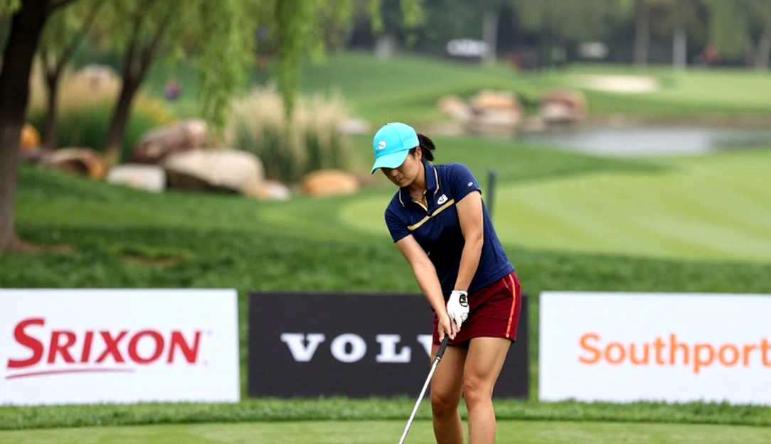 Kessler, Good Good và nghệ thuật kể lại một cú đẩy ngã