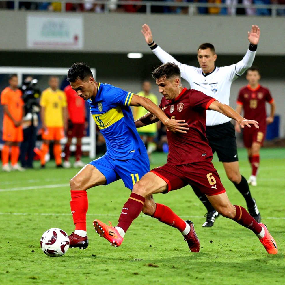 Tuyển Việt Nam trở lại hạng 98 FIFA: khoảng cách 13,28 điểm với Thái Lan và bài toán ngày 29/9