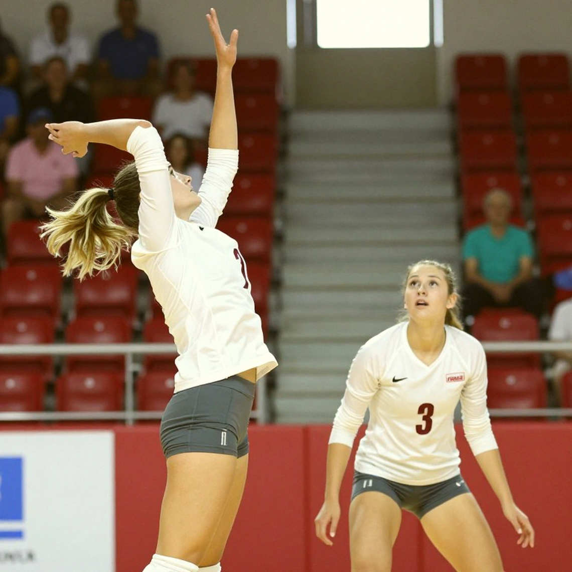 BLAST Slam VIII: LGD và 1W sống sót ở Last Chance, OG và GamerLegion trả giá bằng tỷ số
