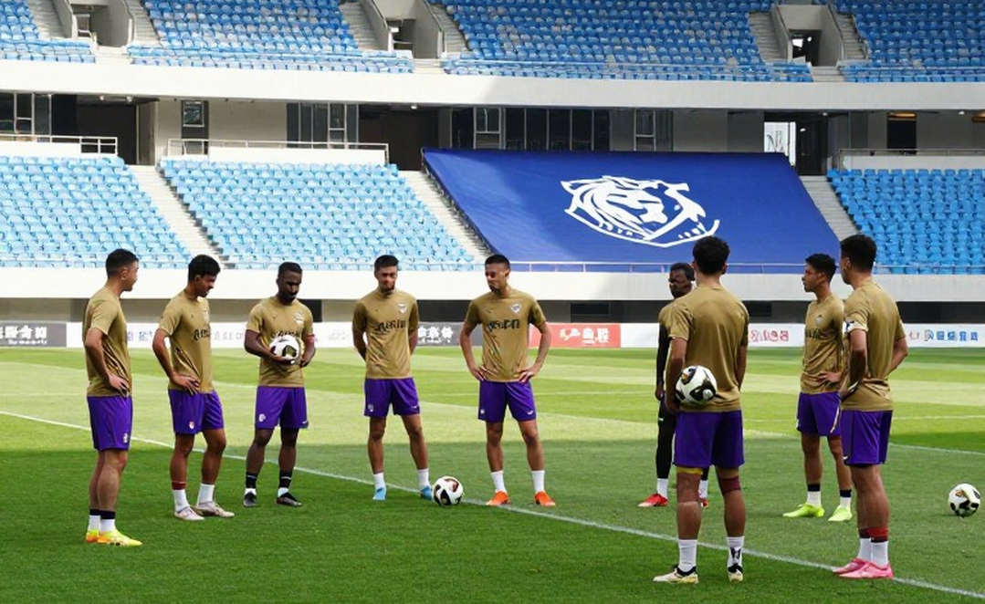 Hasan Kurucay “thất vọng” với FC Schalke 04: Khi thủ lĩnh phòng ngự bị bỏ quên giữa cuộc chiến trụ hạng