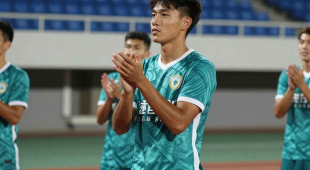 Fenerbahçe Lose Asensio for Three Months and Aké for Three Weeks: When the Void on the Left Flank Has Its Own Pulse