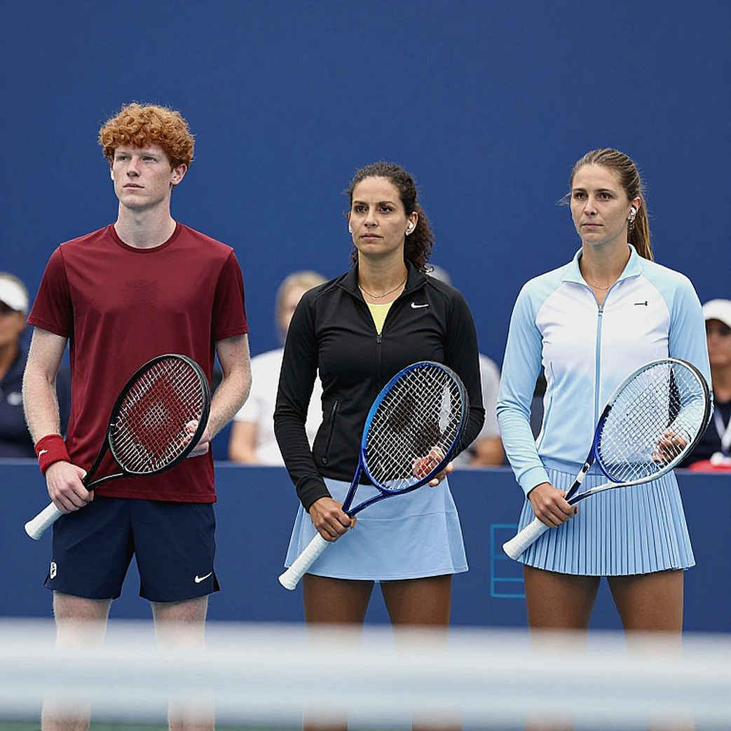 Rybakina rút khỏi Billie Jean King Cup Finals: quyết định hợp lý, nhưng bảng điểm số 1 thế giới vừa lộ ra một vết nứt